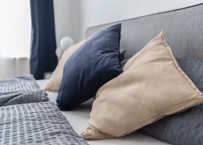 2 Minutes From The U1 - Long-stay Comfort For Expats *